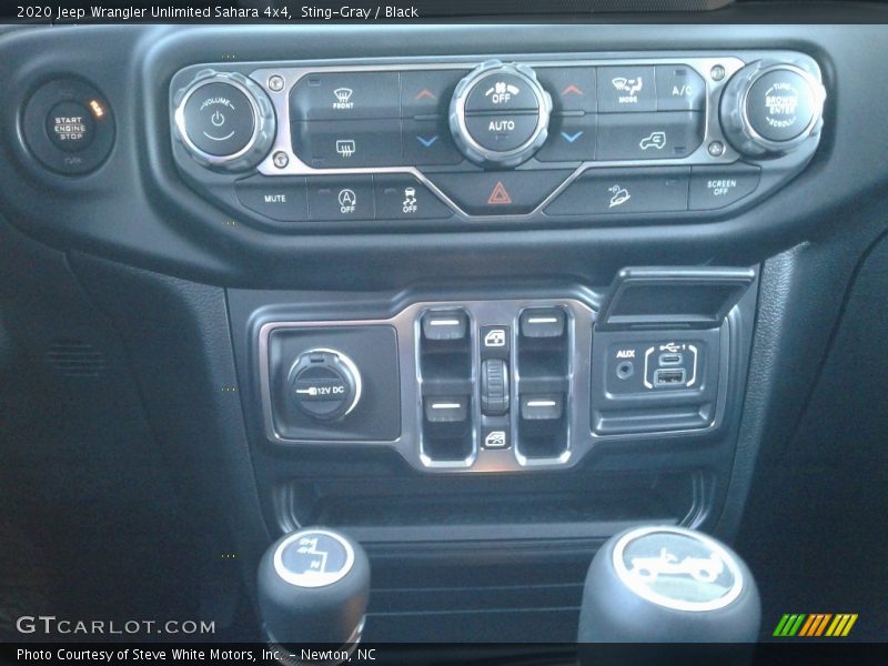 Sting-Gray / Black 2020 Jeep Wrangler Unlimited Sahara 4x4