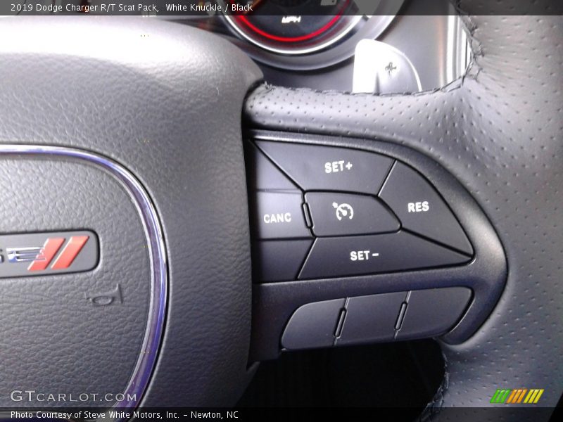 White Knuckle / Black 2019 Dodge Charger R/T Scat Pack