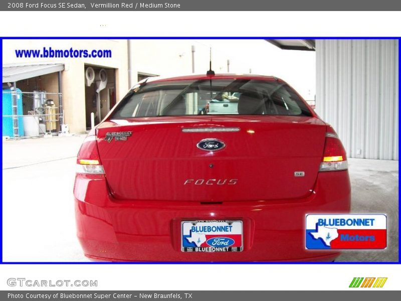 Vermillion Red / Medium Stone 2008 Ford Focus SE Sedan