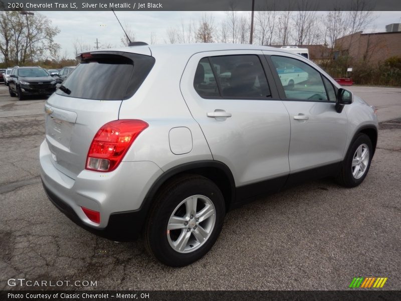 Silver Ice Metallic / Jet Black 2020 Chevrolet Trax LS