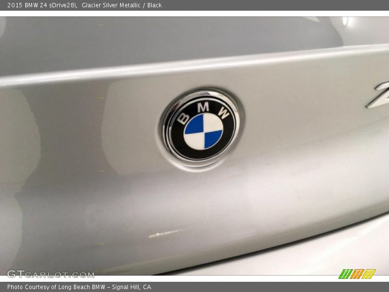 Glacier Silver Metallic / Black 2015 BMW Z4 sDrive28i