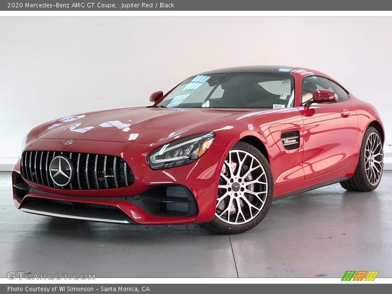 Front 3/4 View of 2020 AMG GT Coupe