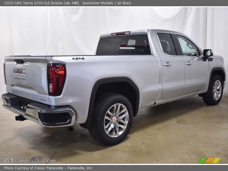 Quicksilver Metallic / Jet Black 2020 GMC Sierra 1500 SLE Double Cab 4WD