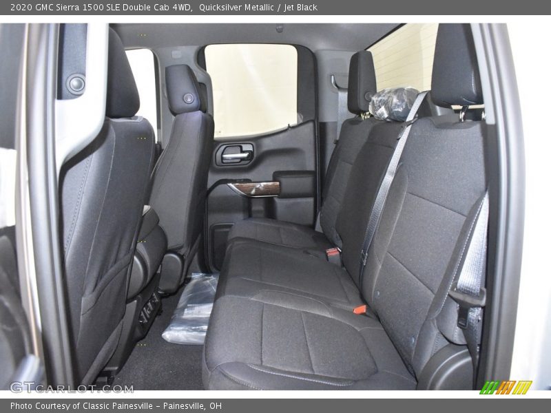 Quicksilver Metallic / Jet Black 2020 GMC Sierra 1500 SLE Double Cab 4WD