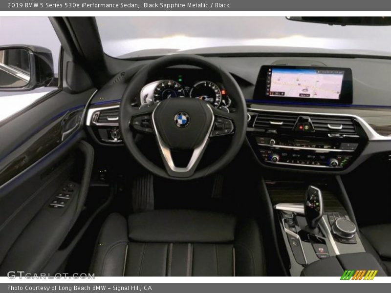 Black Sapphire Metallic / Black 2019 BMW 5 Series 530e iPerformance Sedan