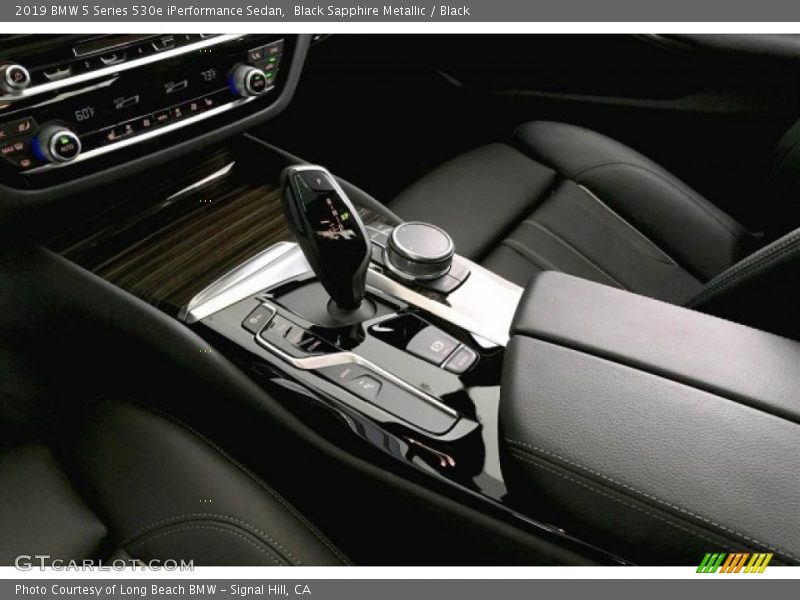 Black Sapphire Metallic / Black 2019 BMW 5 Series 530e iPerformance Sedan