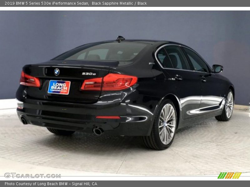 Black Sapphire Metallic / Black 2019 BMW 5 Series 530e iPerformance Sedan