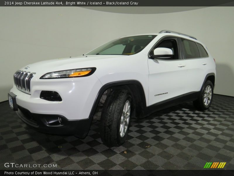 Bright White / Iceland - Black/Iceland Gray 2014 Jeep Cherokee Latitude 4x4