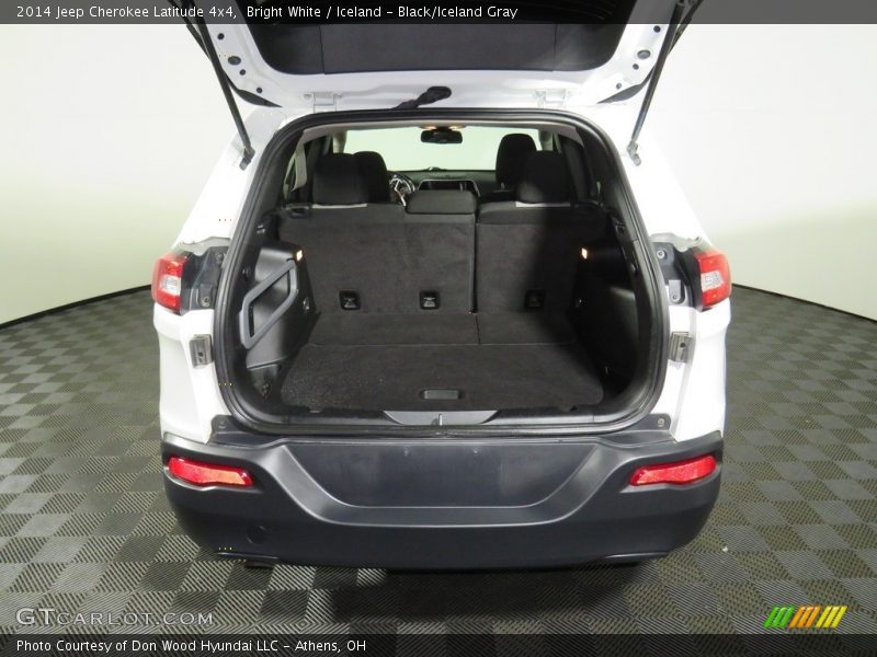 Bright White / Iceland - Black/Iceland Gray 2014 Jeep Cherokee Latitude 4x4
