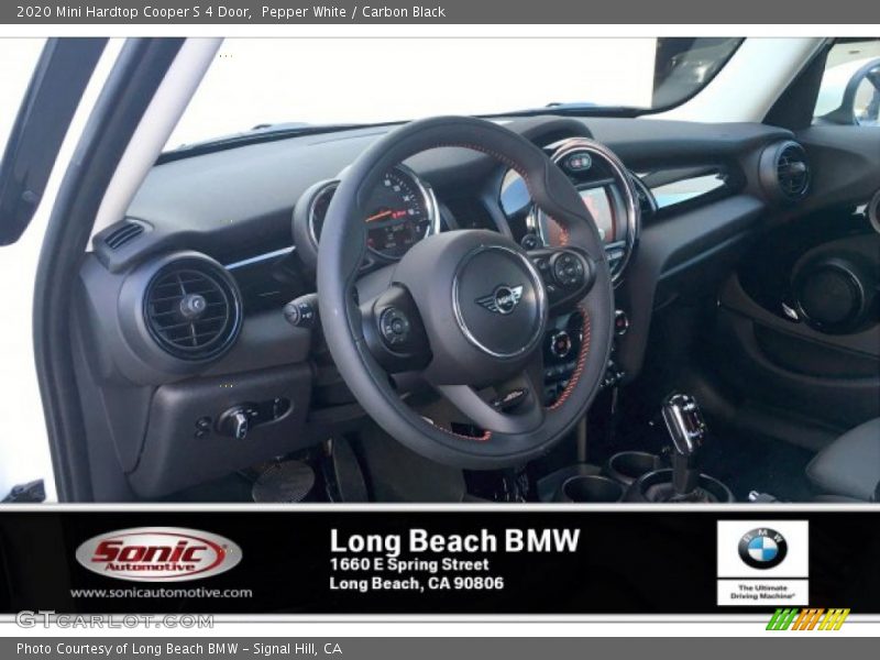 Pepper White / Carbon Black 2020 Mini Hardtop Cooper S 4 Door