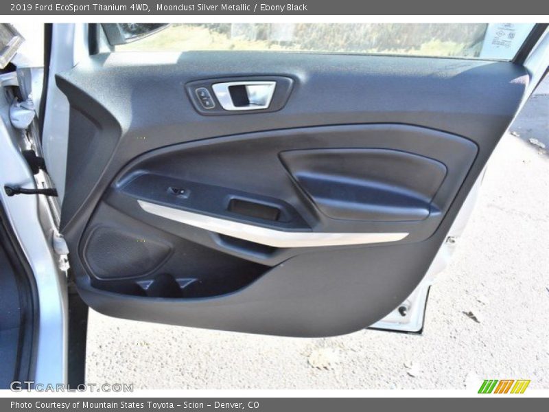 Moondust Silver Metallic / Ebony Black 2019 Ford EcoSport Titanium 4WD
