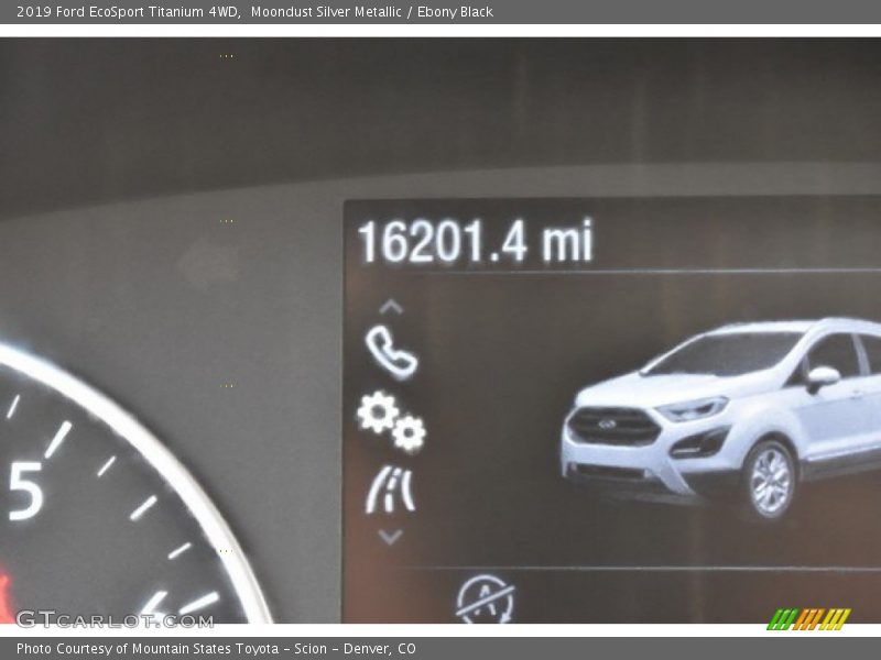 Moondust Silver Metallic / Ebony Black 2019 Ford EcoSport Titanium 4WD