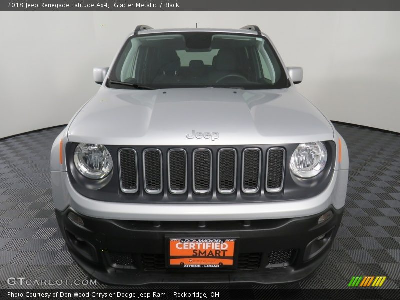 Glacier Metallic / Black 2018 Jeep Renegade Latitude 4x4