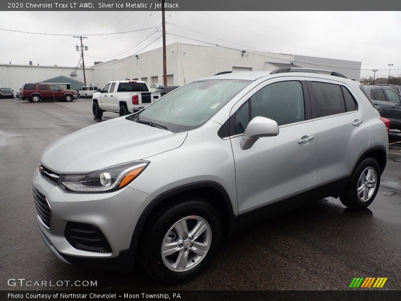Silver Ice Metallic / Jet Black 2020 Chevrolet Trax LT AWD
