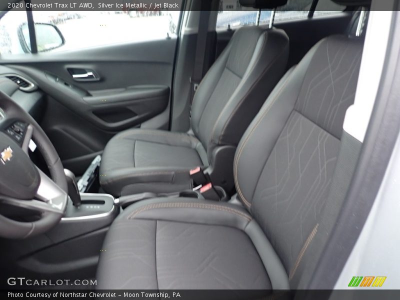 Silver Ice Metallic / Jet Black 2020 Chevrolet Trax LT AWD