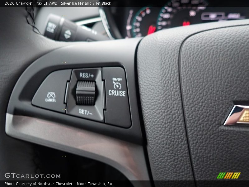 Silver Ice Metallic / Jet Black 2020 Chevrolet Trax LT AWD