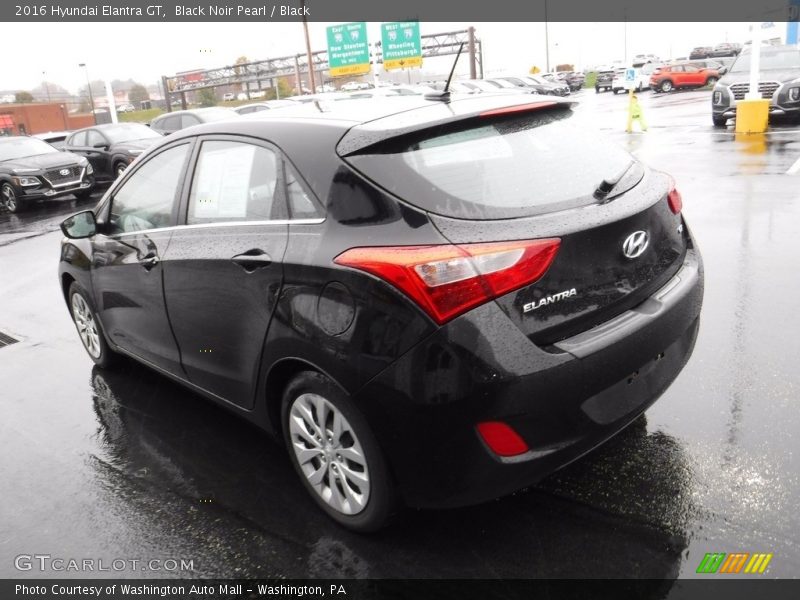 Black Noir Pearl / Black 2016 Hyundai Elantra GT