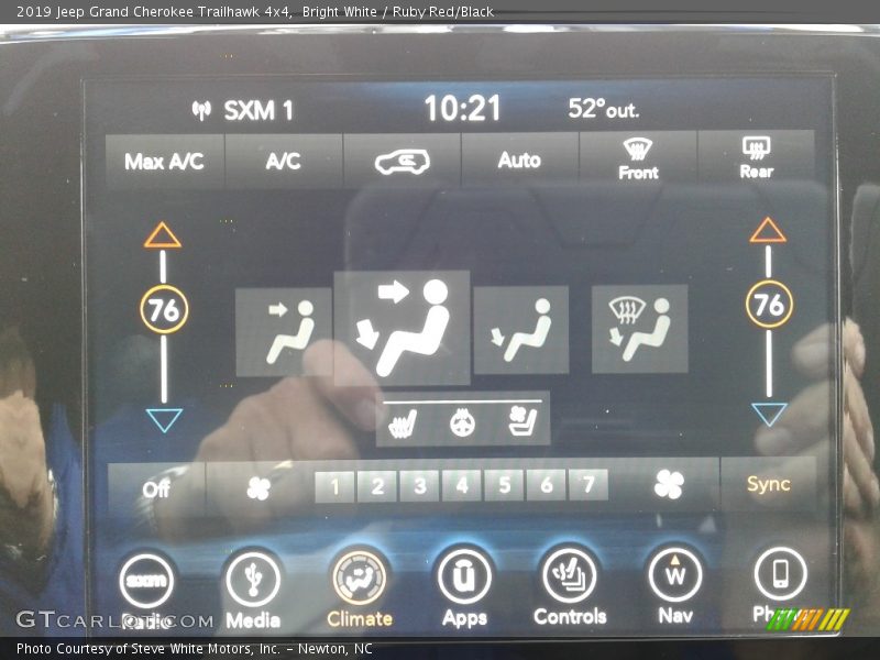 Bright White / Ruby Red/Black 2019 Jeep Grand Cherokee Trailhawk 4x4