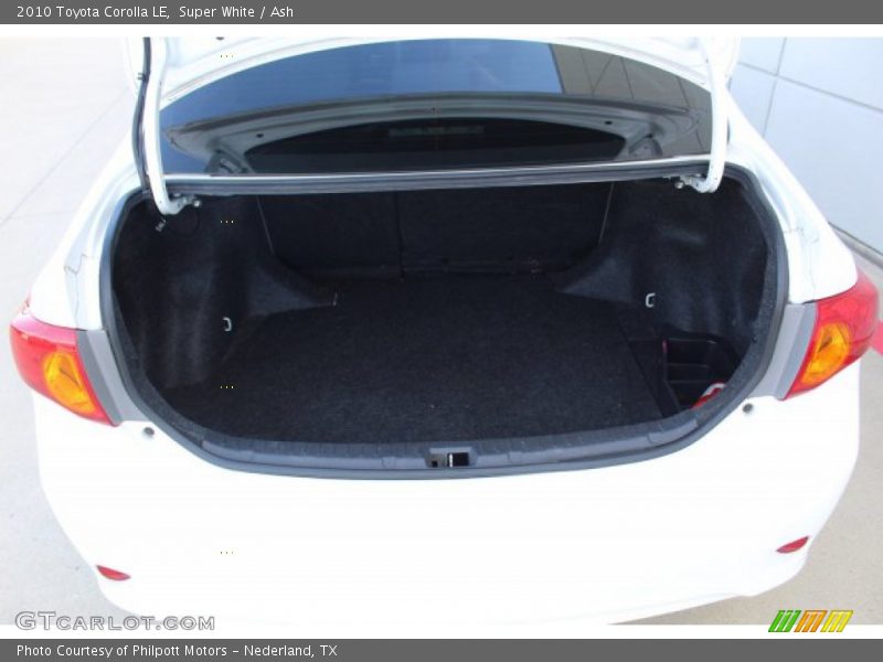 Super White / Ash 2010 Toyota Corolla LE