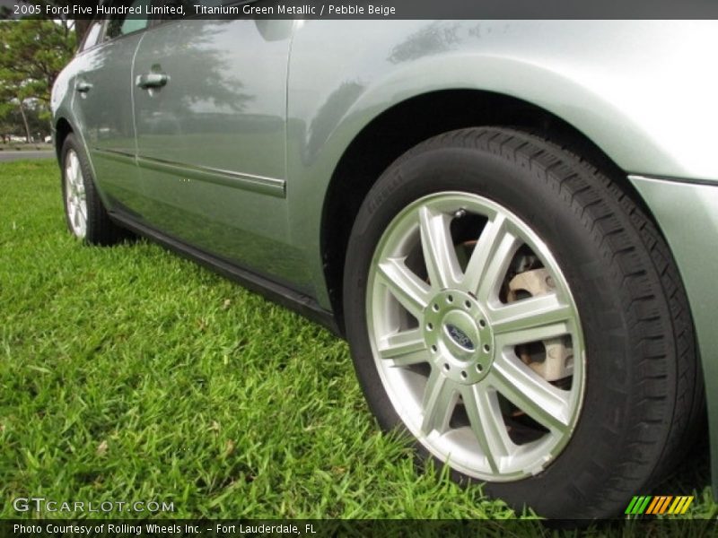 Titanium Green Metallic / Pebble Beige 2005 Ford Five Hundred Limited