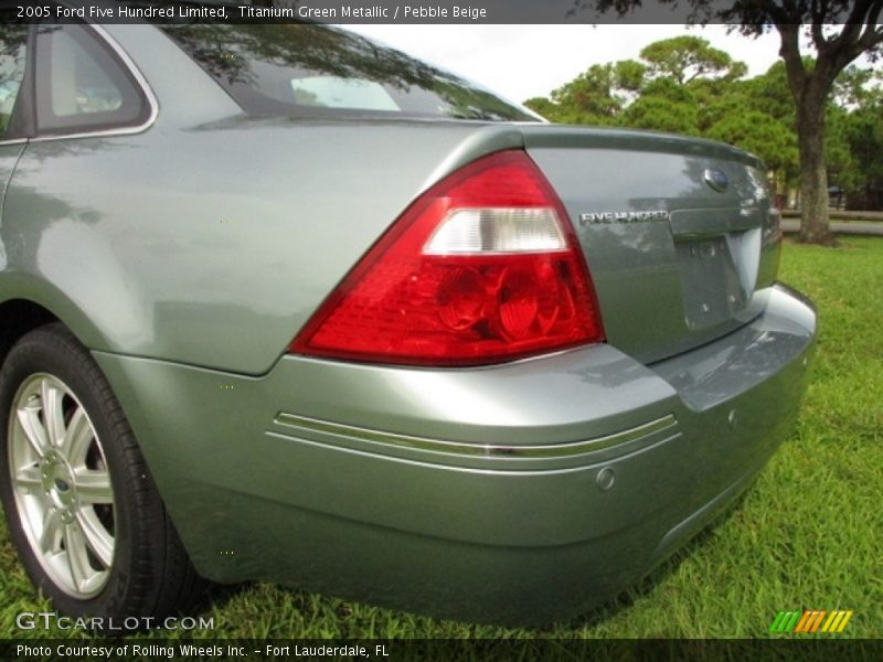 Titanium Green Metallic / Pebble Beige 2005 Ford Five Hundred Limited