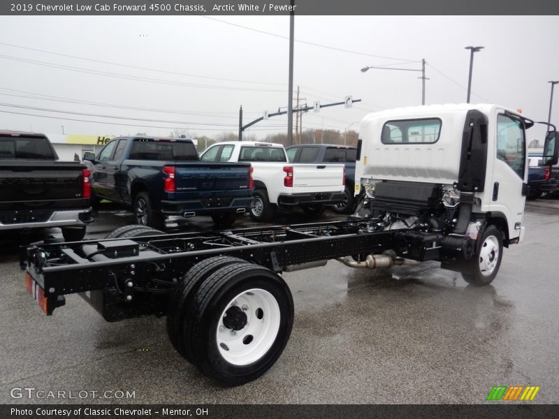 Arctic White / Pewter 2019 Chevrolet Low Cab Forward 4500 Chassis