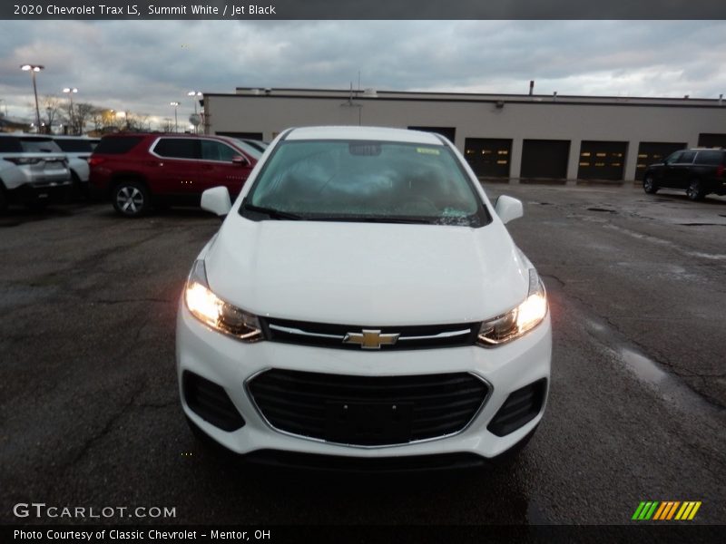 Summit White / Jet Black 2020 Chevrolet Trax LS