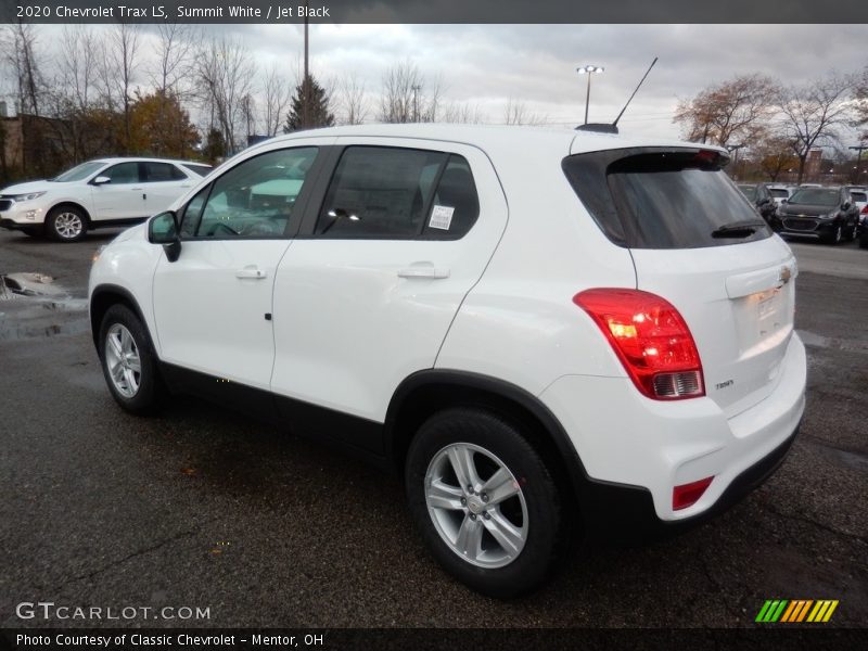 Summit White / Jet Black 2020 Chevrolet Trax LS