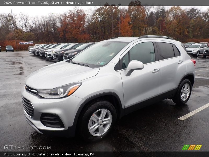  2020 Trax LT AWD Silver Ice Metallic