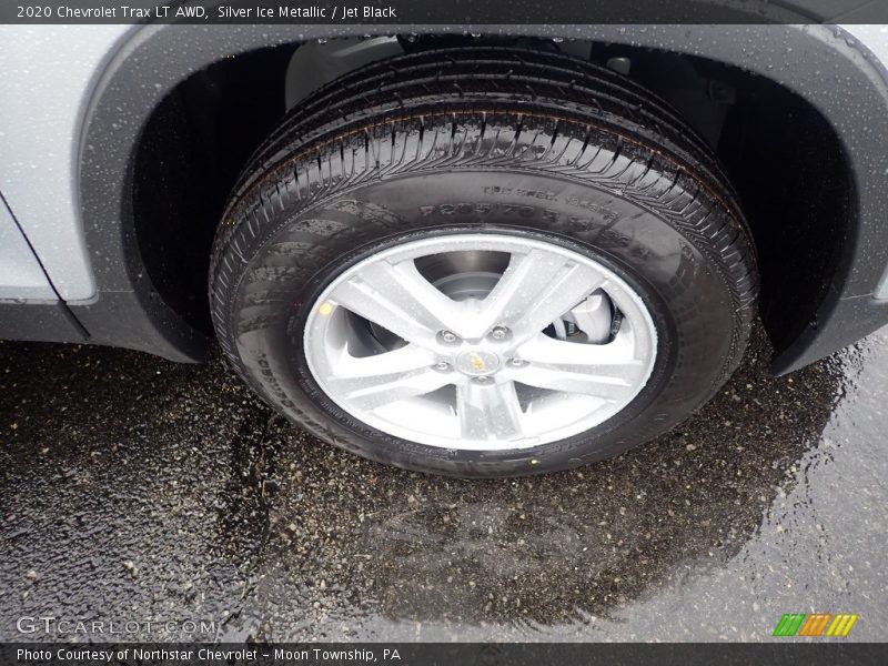 Silver Ice Metallic / Jet Black 2020 Chevrolet Trax LT AWD