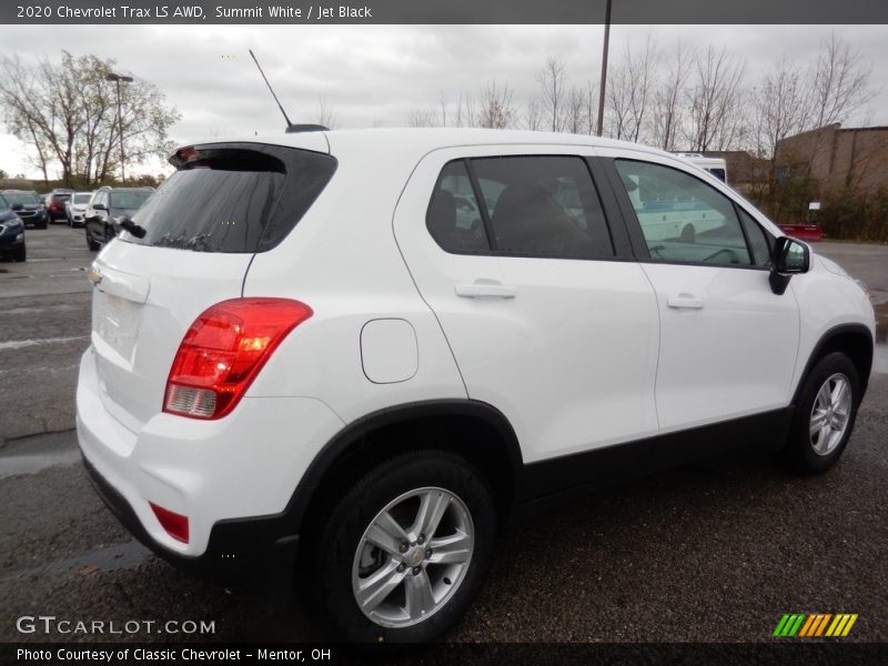 Summit White / Jet Black 2020 Chevrolet Trax LS AWD