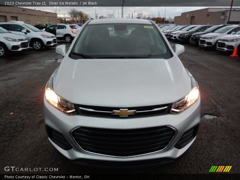Silver Ice Metallic / Jet Black 2020 Chevrolet Trax LS