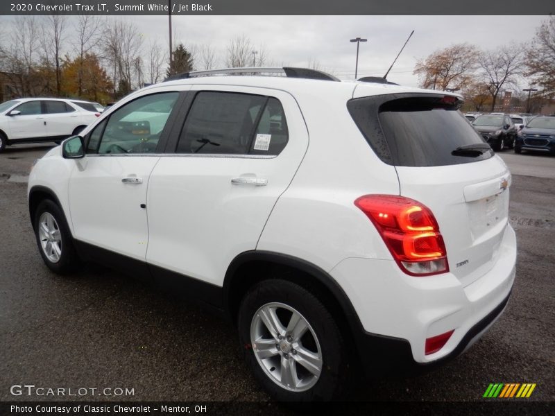 Summit White / Jet Black 2020 Chevrolet Trax LT