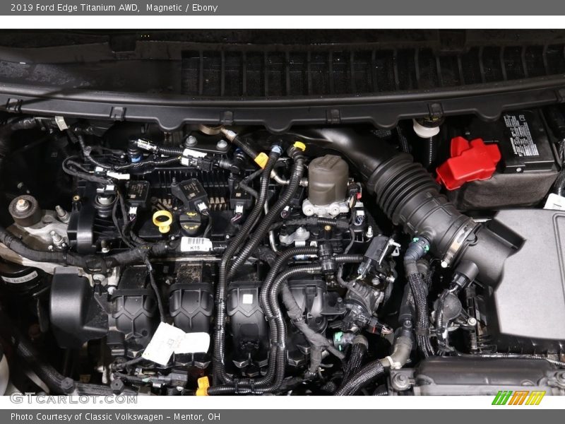 Magnetic / Ebony 2019 Ford Edge Titanium AWD