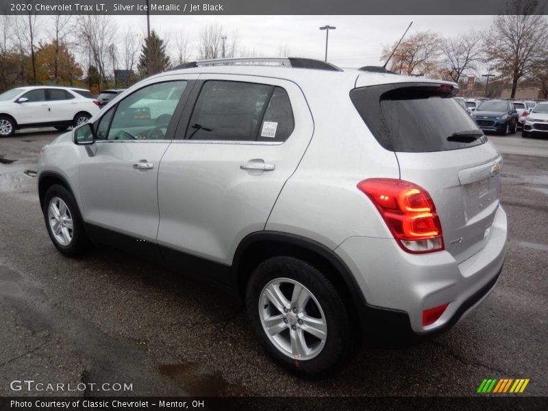 Silver Ice Metallic / Jet Black 2020 Chevrolet Trax LT