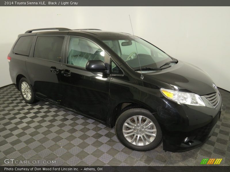 Black / Light Gray 2014 Toyota Sienna XLE