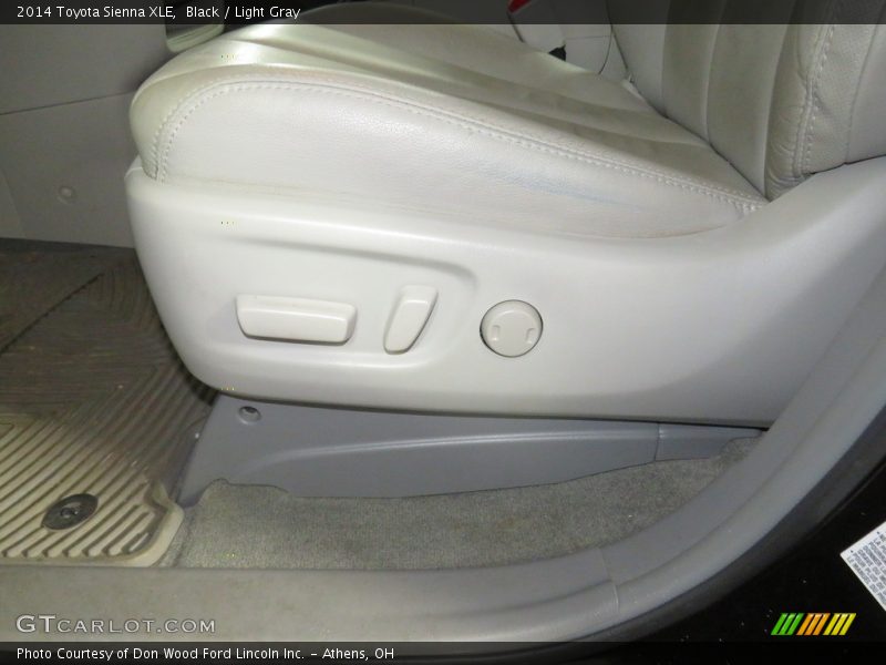 Black / Light Gray 2014 Toyota Sienna XLE