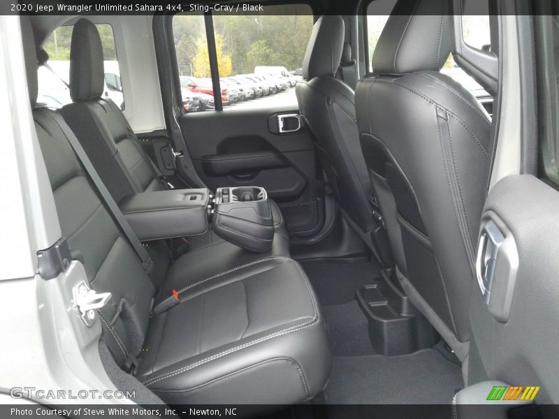 Sting-Gray / Black 2020 Jeep Wrangler Unlimited Sahara 4x4