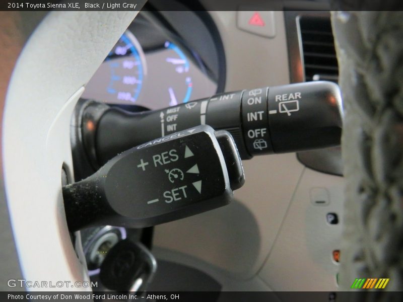 Black / Light Gray 2014 Toyota Sienna XLE