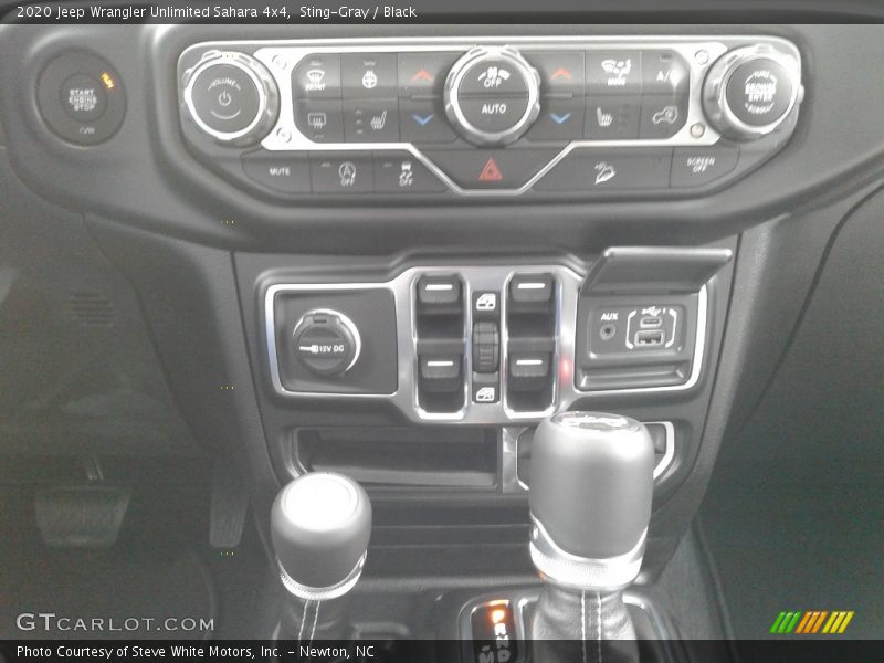 Sting-Gray / Black 2020 Jeep Wrangler Unlimited Sahara 4x4