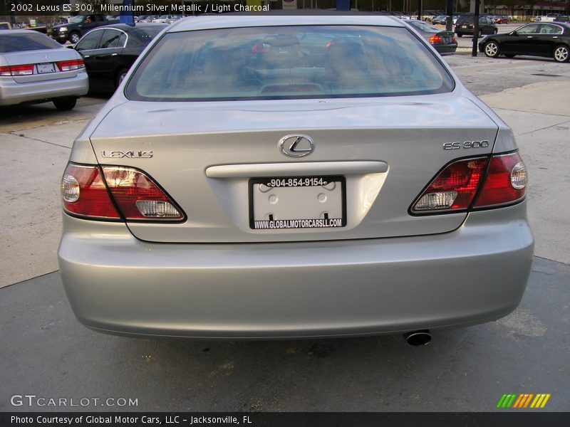 Millennium Silver Metallic / Light Charcoal 2002 Lexus ES 300
