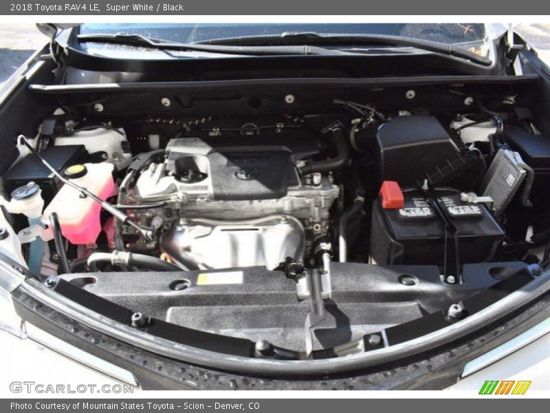Super White / Black 2018 Toyota RAV4 LE