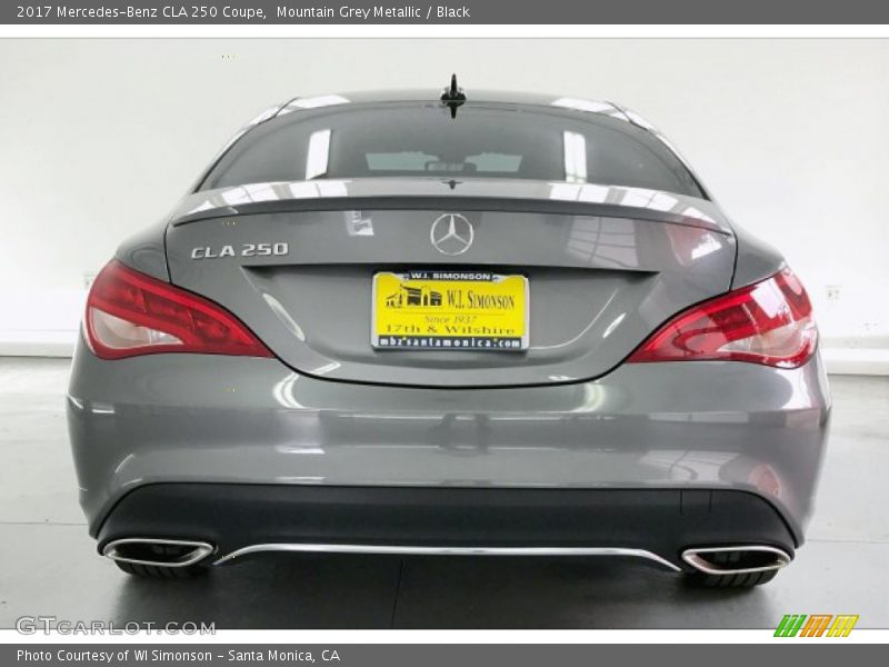 Mountain Grey Metallic / Black 2017 Mercedes-Benz CLA 250 Coupe