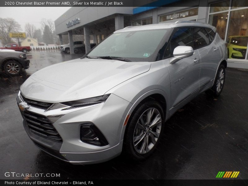Front 3/4 View of 2020 Blazer Premier AWD