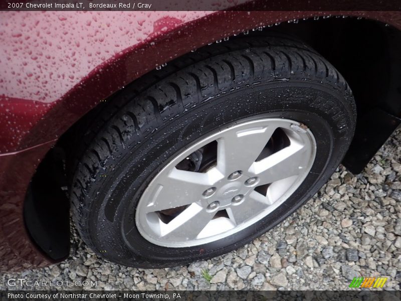 Bordeaux Red / Gray 2007 Chevrolet Impala LT