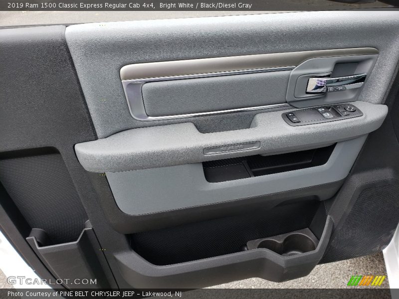 Bright White / Black/Diesel Gray 2019 Ram 1500 Classic Express Regular Cab 4x4
