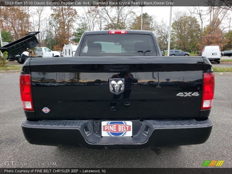 Diamond Black Crystal Pearl / Black/Diesel Gray 2019 Ram 1500 Classic Express Regular Cab 4x4