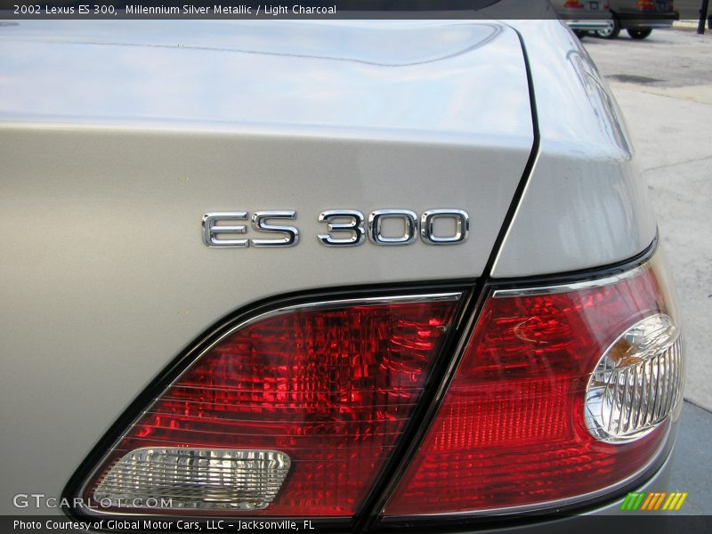 Millennium Silver Metallic / Light Charcoal 2002 Lexus ES 300