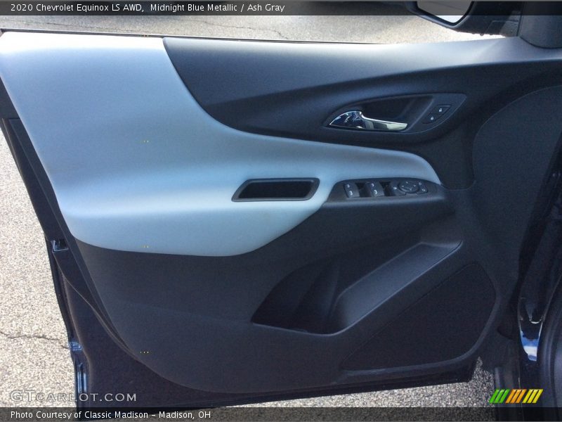 Midnight Blue Metallic / Ash Gray 2020 Chevrolet Equinox LS AWD