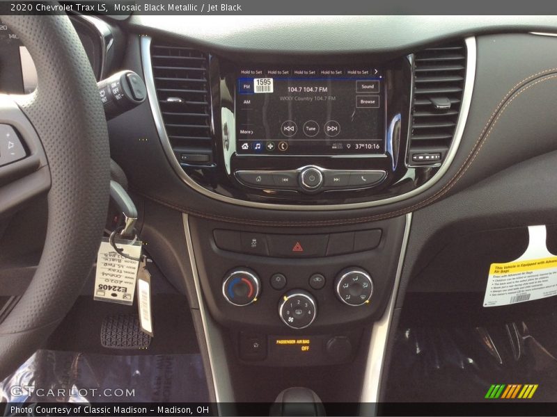 Mosaic Black Metallic / Jet Black 2020 Chevrolet Trax LS